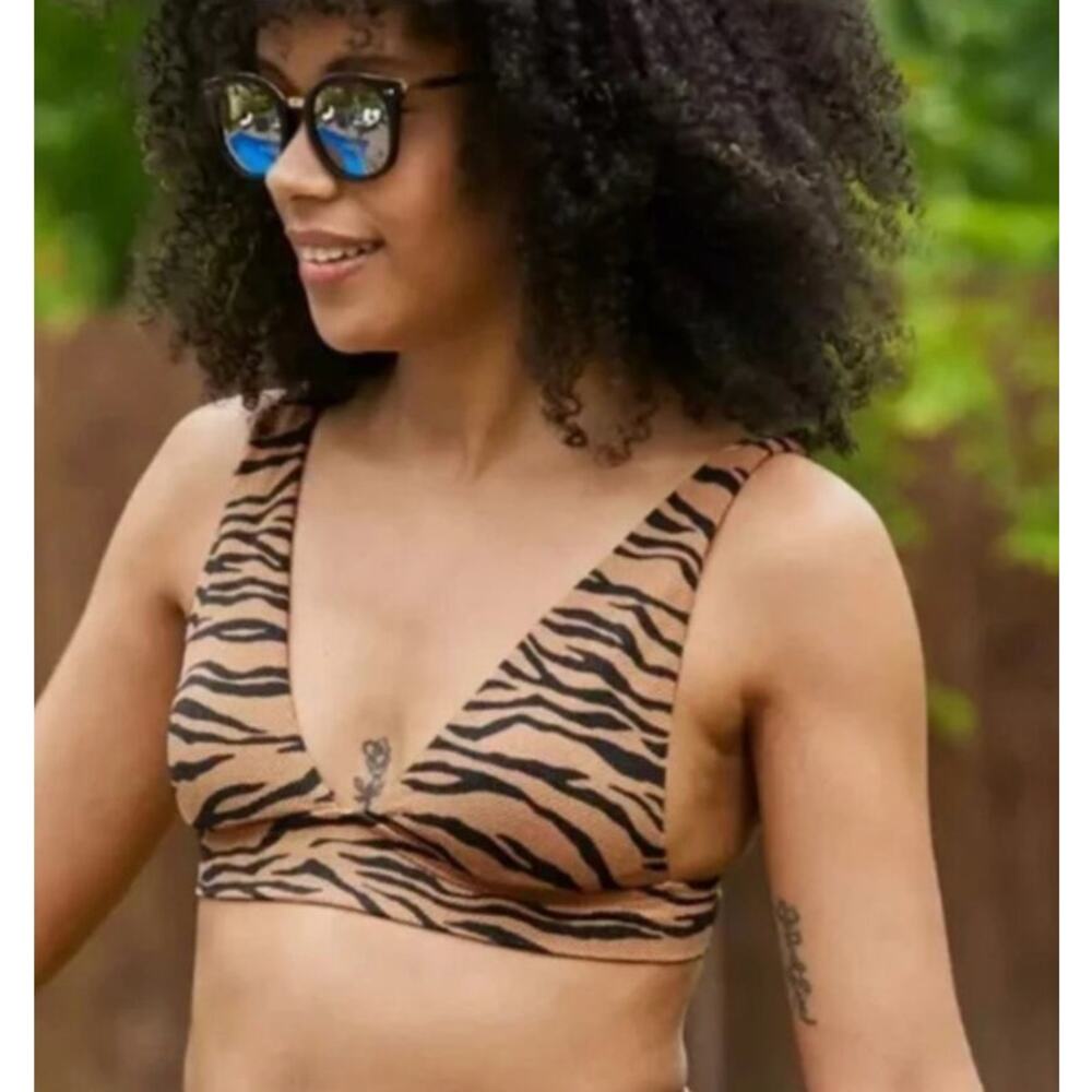 NWT! Aerie Pique Triangle Bikini Top Brown Black Animal Print - Size Medium